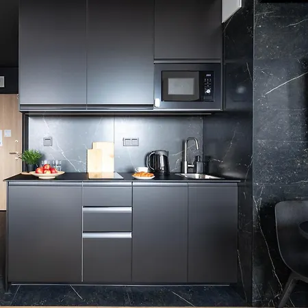 아파트 Wiktoryn 233 Superapart - Z Klimatyzacja 바르샤바